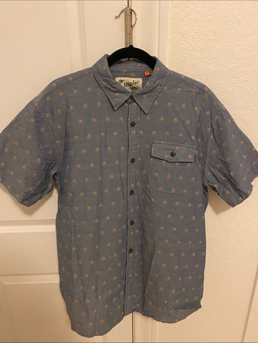 Howler Brothers Light Blue Short-Sleeve Button-Down Shirt with Tan Accent Print